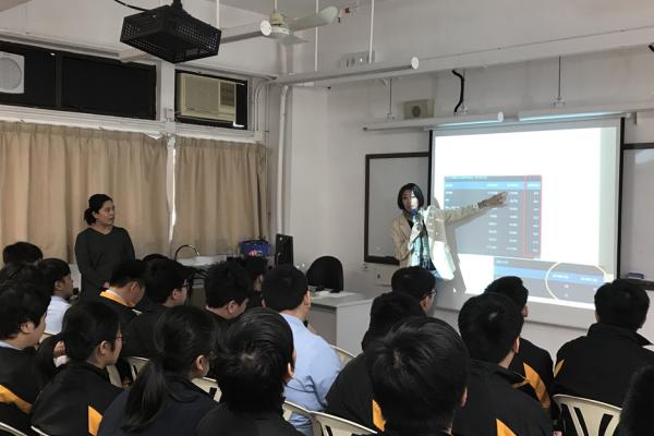 與生涯規劃輔導部定期舉行行業講座工作坊 / 課後邀請資深髮型師到校進行行業分享